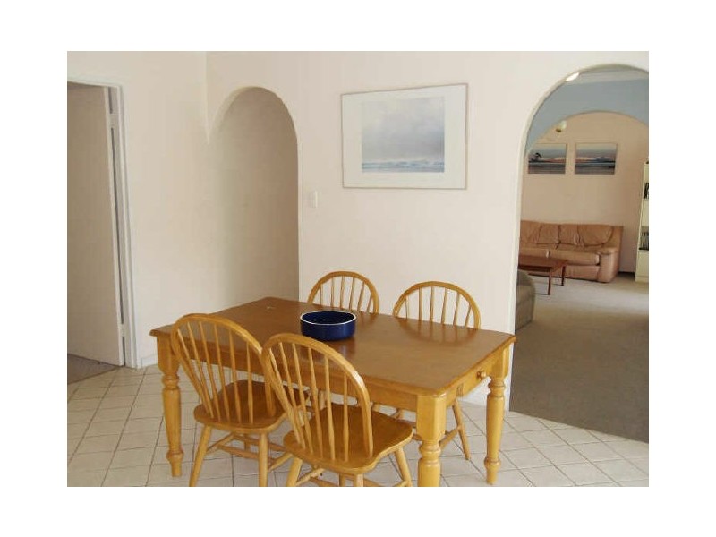 18 Sinian Crescent, Willetton WA 6155