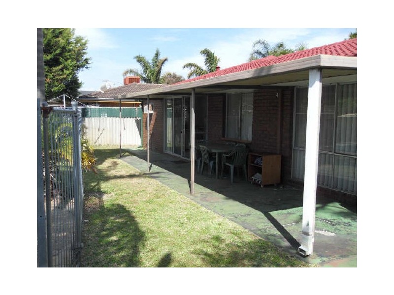 18 Sinian Crescent, Willetton WA 6155