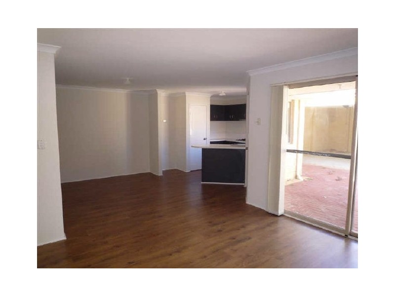 3/9 Holland Street, Gosnells WA 6110