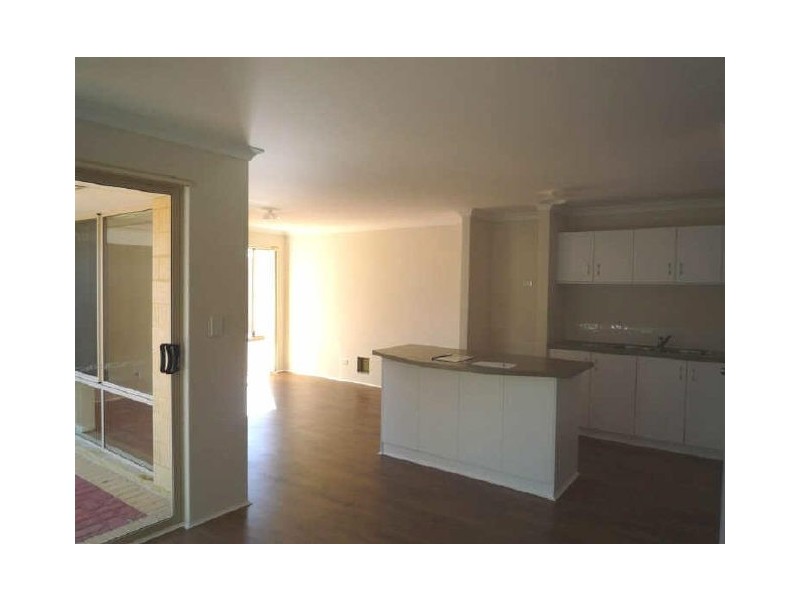 3/9 Holland Street, Gosnells WA 6110