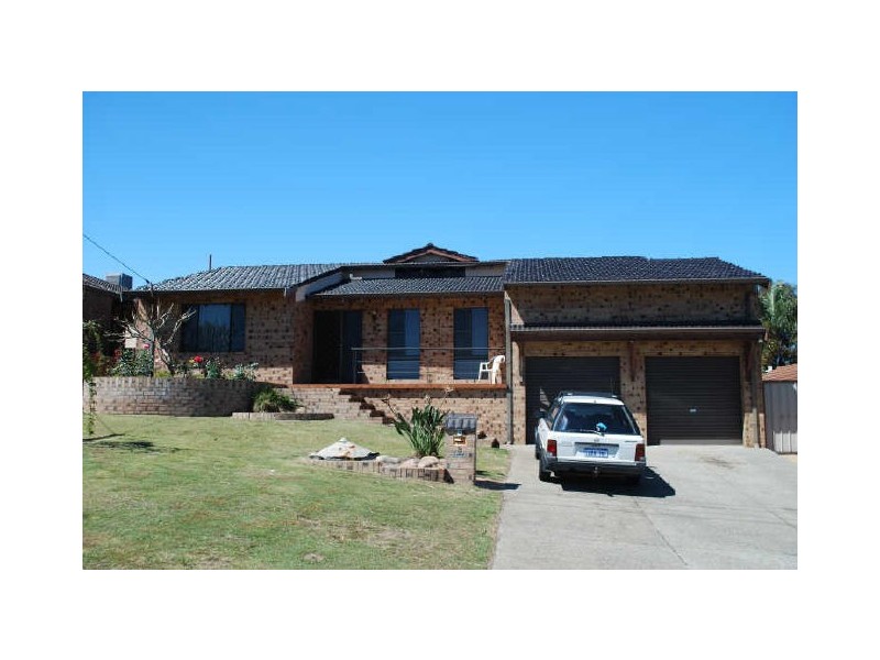 9 Redoubt Road, Willetton WA 6155