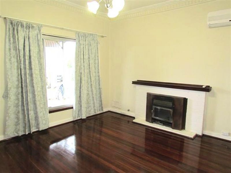 70 Lacey Street, Beckenham WA 6107