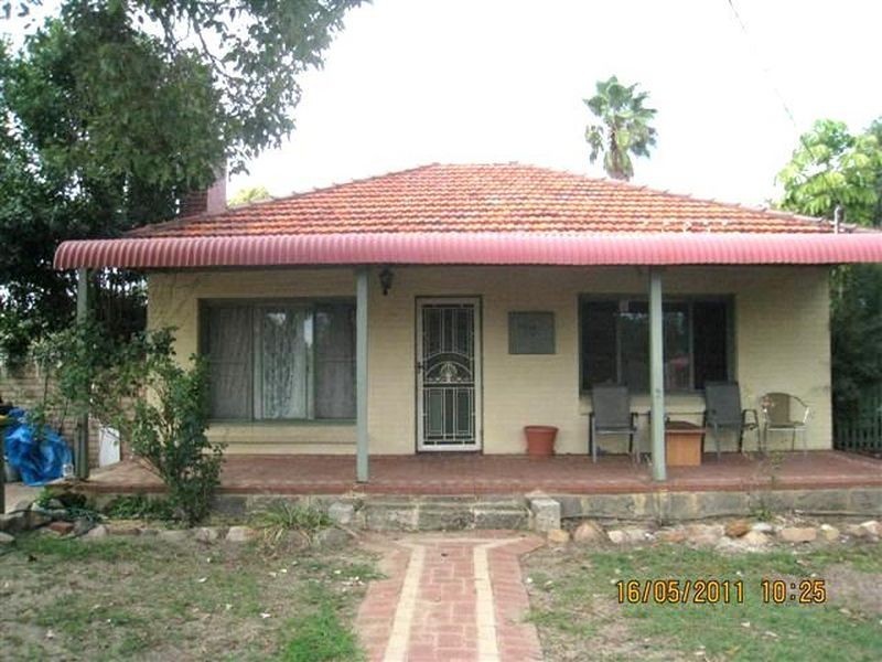 70 Lacey Street, Beckenham WA 6107