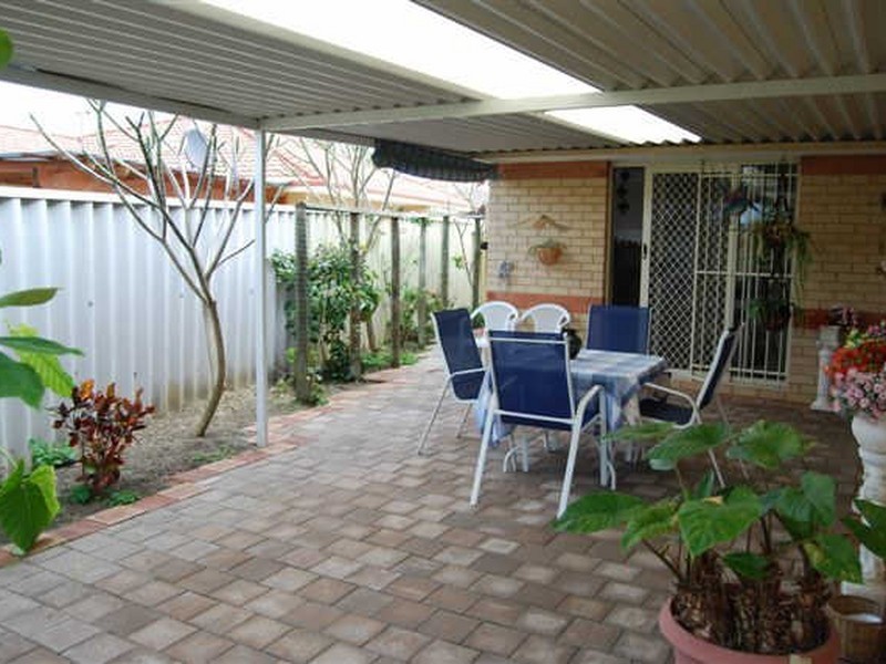 1/36 Shere Street, Kenwick WA 6107