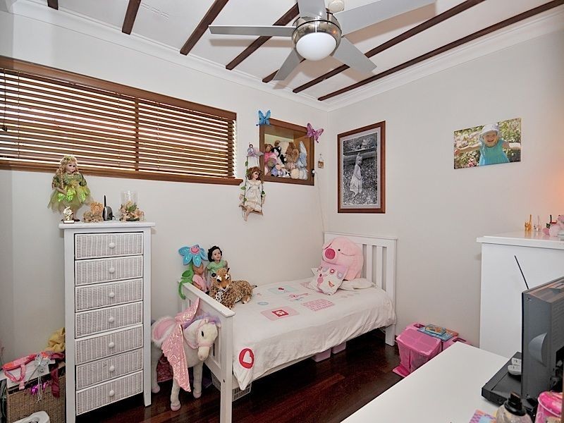 23 Corbel Street, Shelley WA 6148