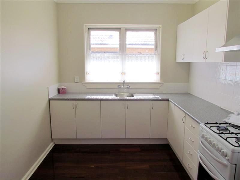 36 Park Street, Como WA 6152