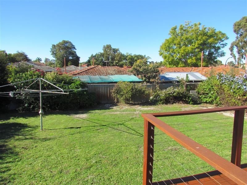 36 Park Street, Como WA 6152