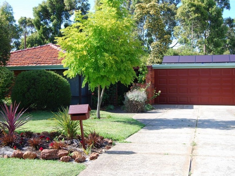3 Aderyn Place, Willetton WA 6155