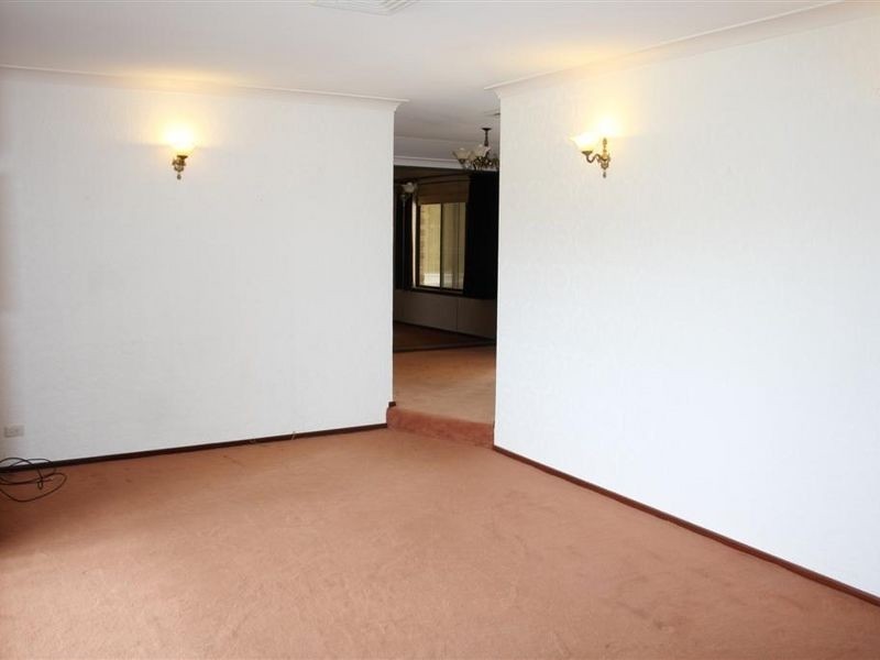 39 Sovereign Avenue, Willetton WA 6155