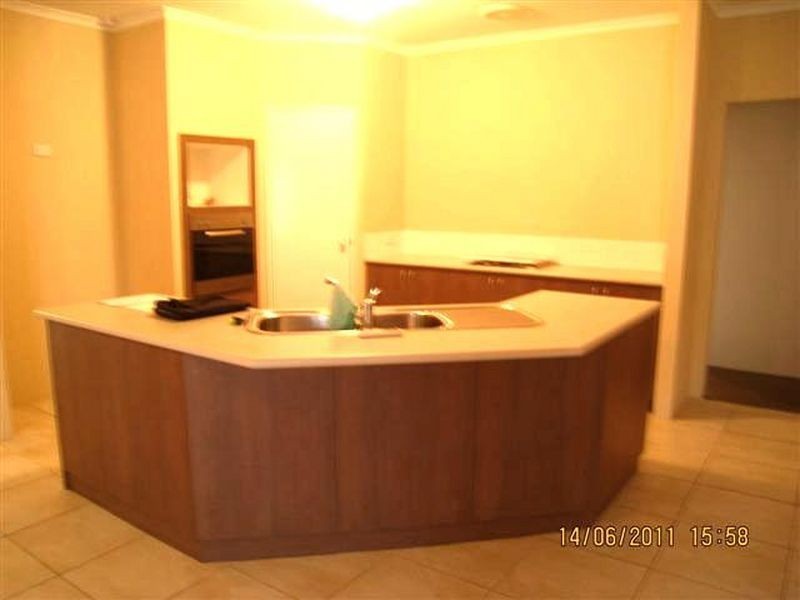 39 Jamaica Crossing, Langford WA 6147