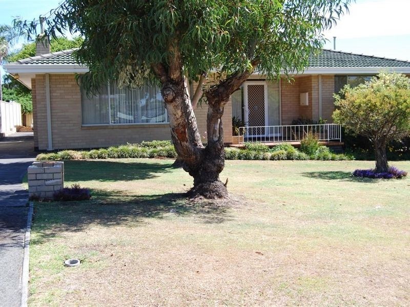 14 Glencoe Road, Ardross WA 6153