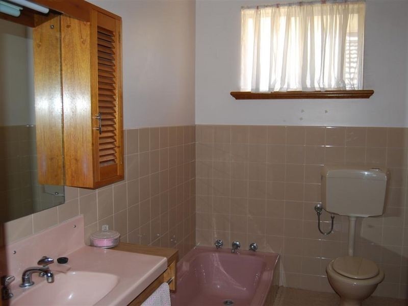 14 Glencoe Road, Ardross WA 6153