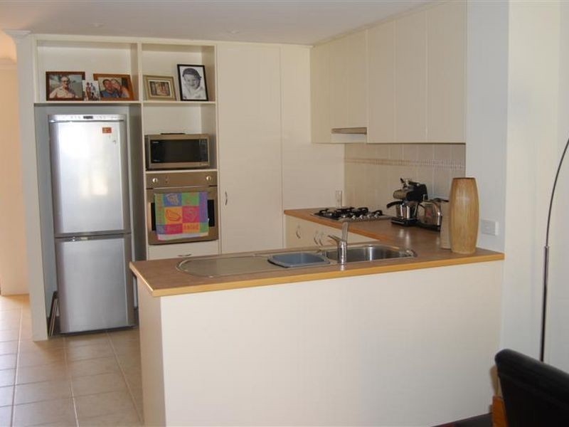 92/18 Port Quays, Wannanup WA 6210