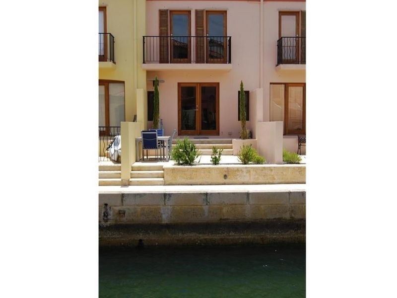 92/18 Port Quays, Wannanup WA 6210