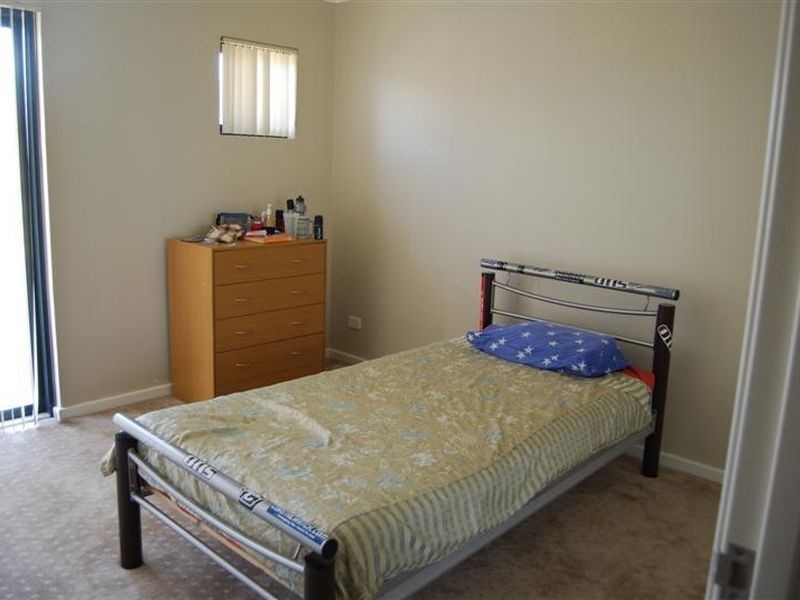 6/2 The Pass, Dawesville WA 6210