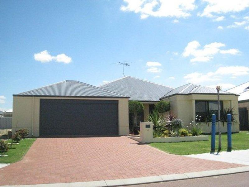 12 Dennis Way, Canning Vale WA 6155