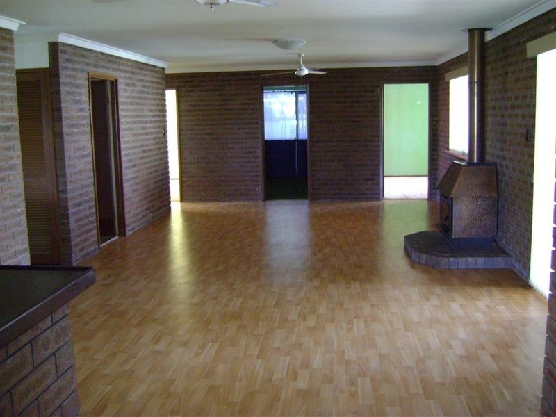 2 Benzie Way, Parkwood WA 6147