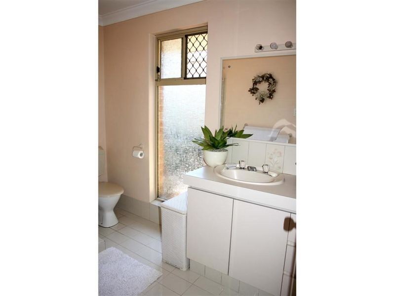 16 Hollingsworth Way, Leeming WA 6149