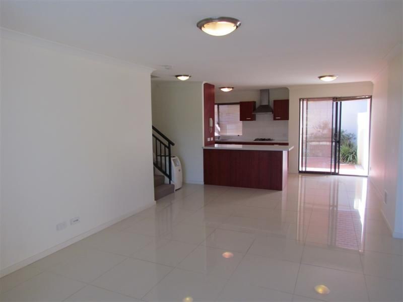 2/4 Lichfield Street, Victoria Park WA 6100