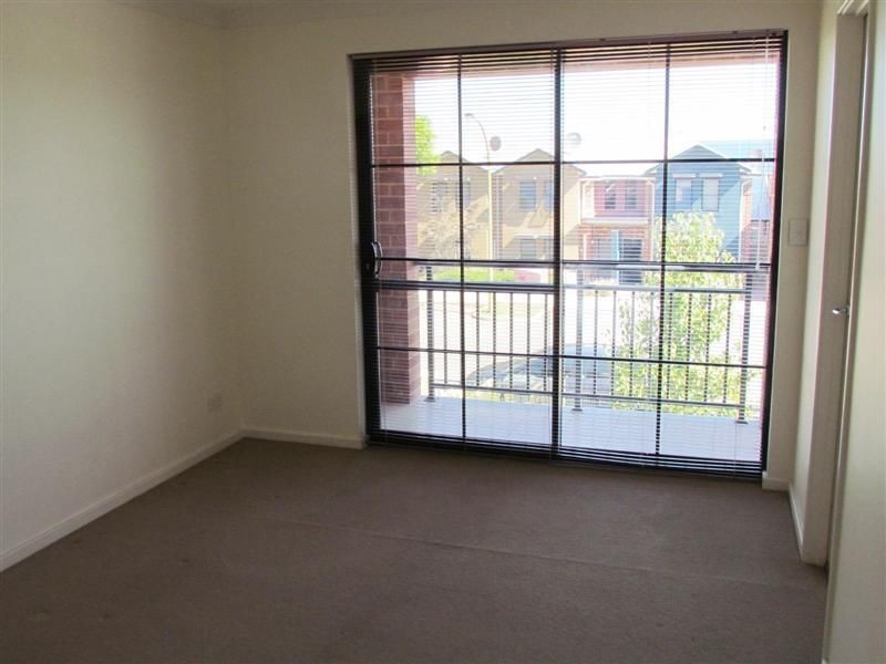 2/4 Lichfield Street, Victoria Park WA 6100