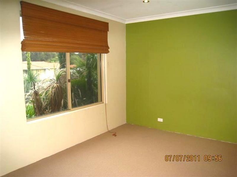 16 Gwalia Place, Bibra Lake WA 6163