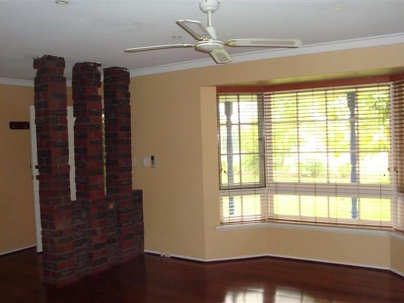 35 Woodpecker Avenue, Willetton WA 6155
