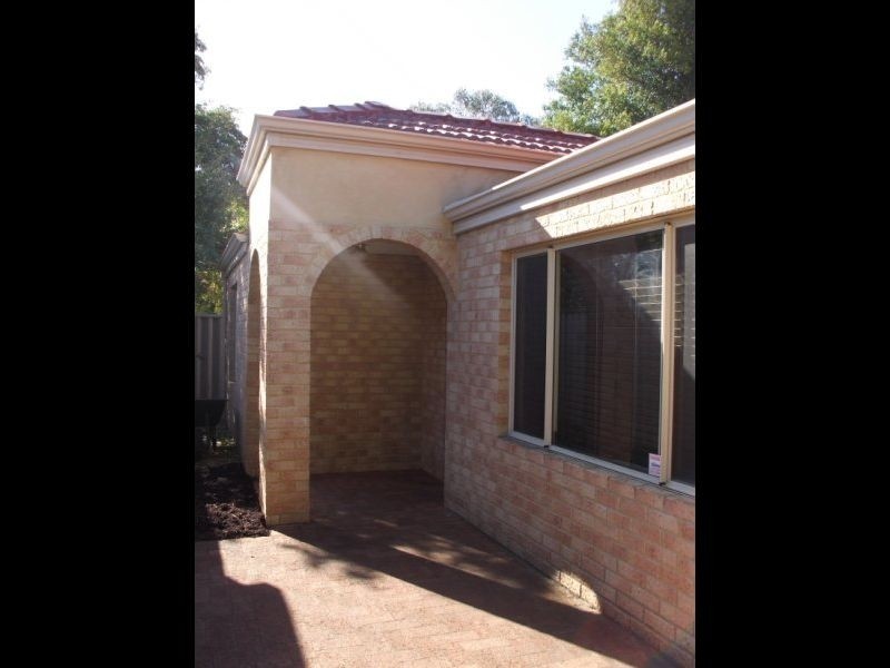 18a Brandon Way, Lynwood WA 6147