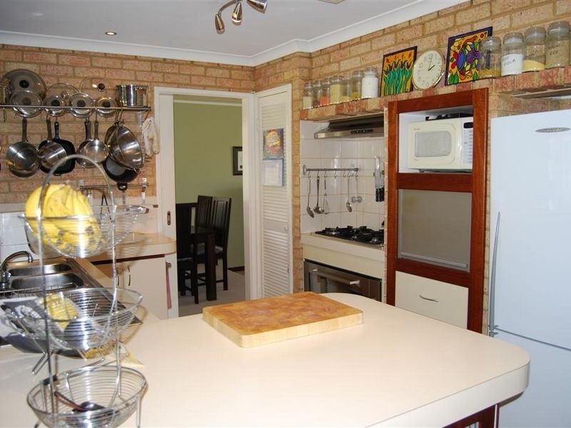 38 Denny Way, Parkwood WA 6147