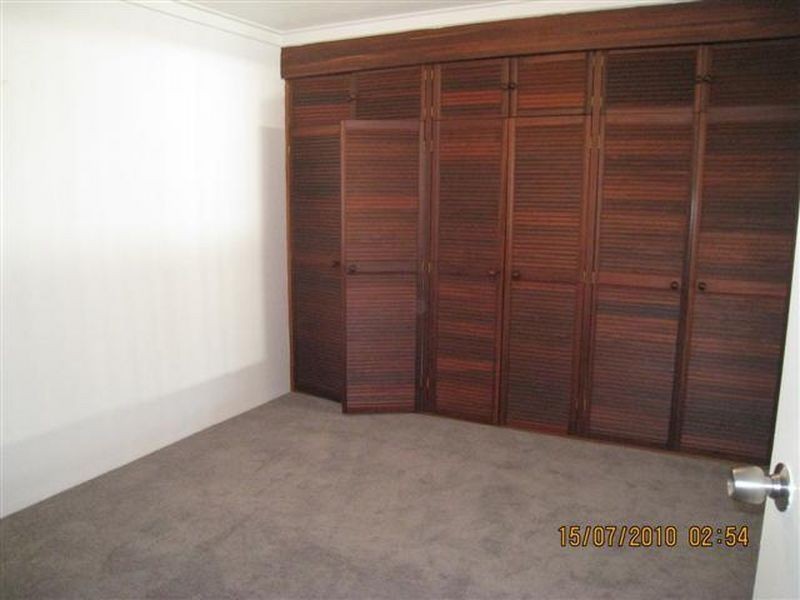 8 Merino Court, Thornlie WA 6108