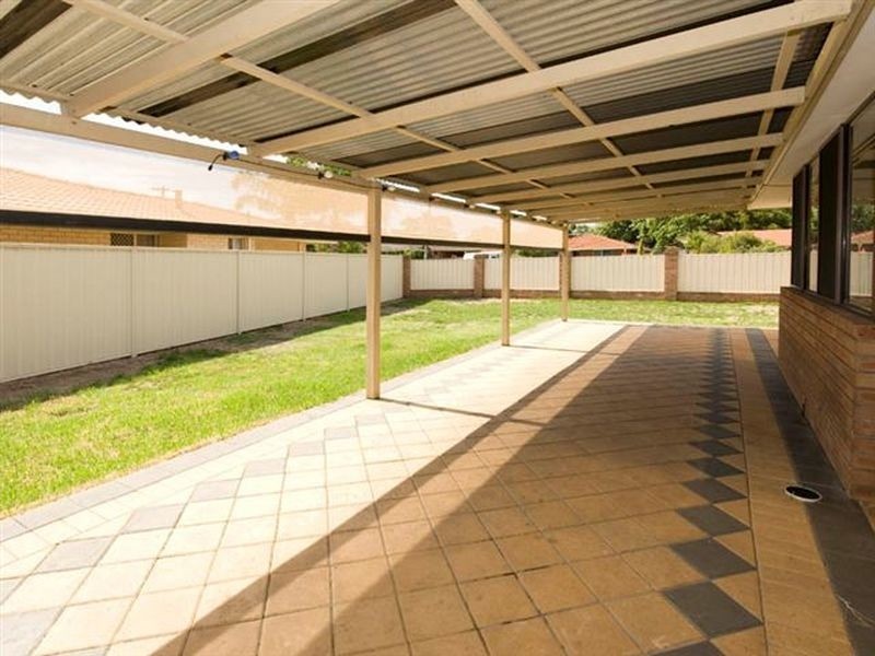 1 Portcullis Drive, Willetton WA 6155