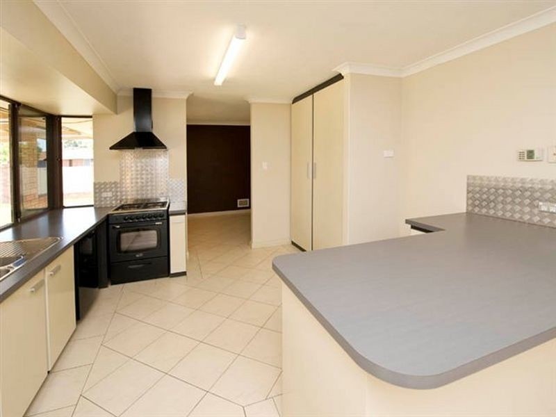 1 Portcullis Drive, Willetton WA 6155