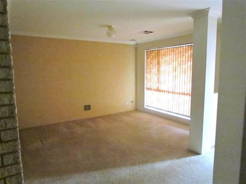 15/15 Summer Place, Thornlie WA 6108