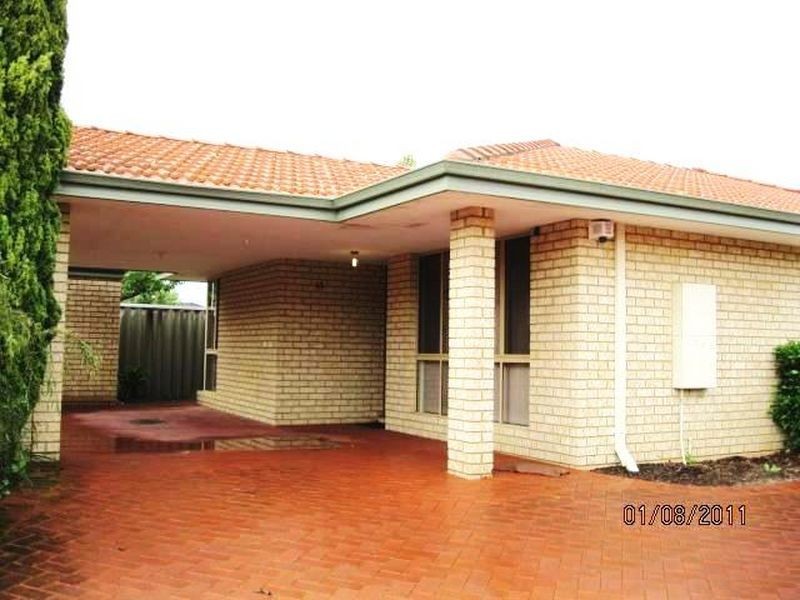 15/15 Summer Place, Thornlie WA 6108