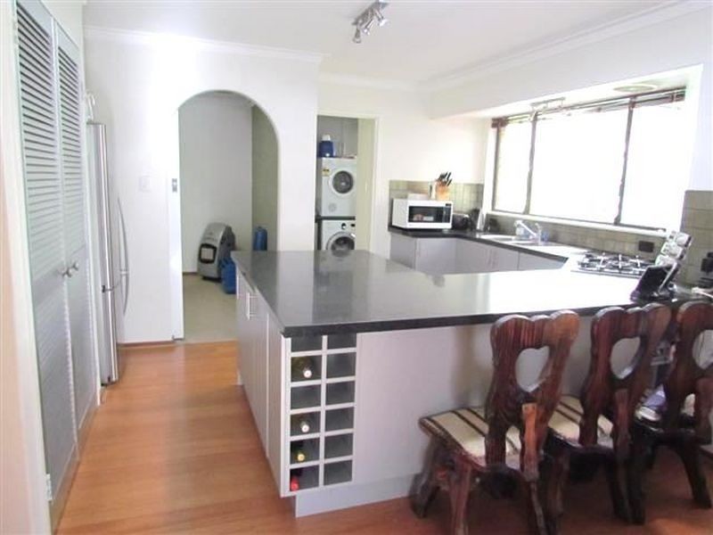 18 Colmar Street, Ferndale WA 6148