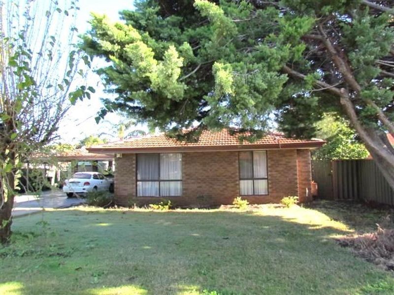 18 Colmar Street, Ferndale WA 6148