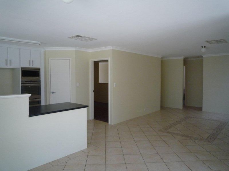 14 Huntley Close, East Cannington WA 6107