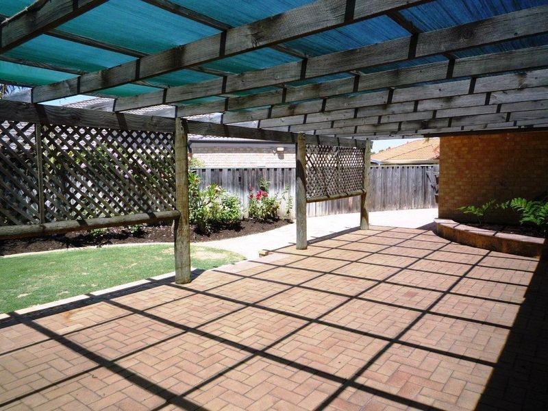 14 Huntley Close, East Cannington WA 6107