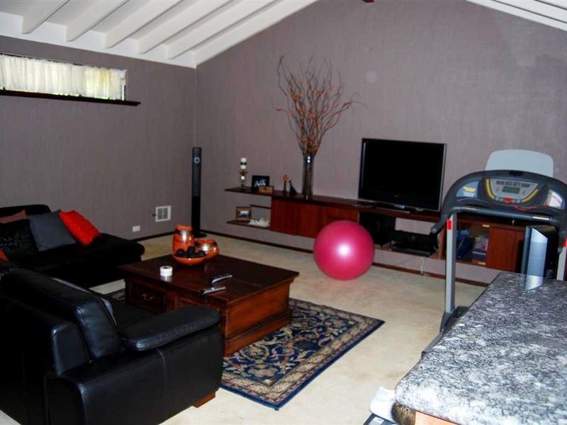 17 Rana Court, Willetton WA 6155