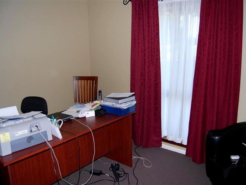 17 Rana Court, Willetton WA 6155