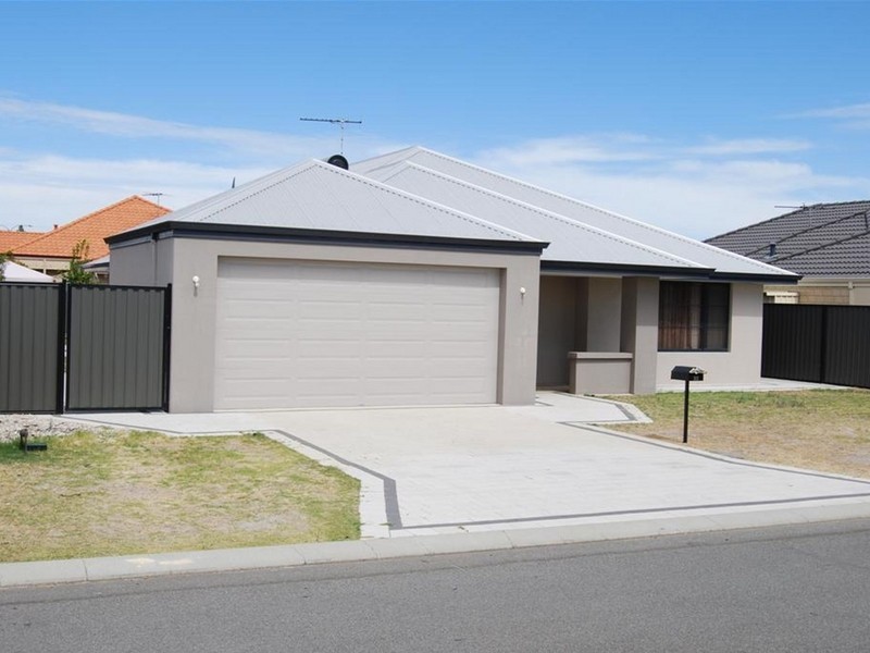 25 Tarradee Circuit, Thornlie WA 6108