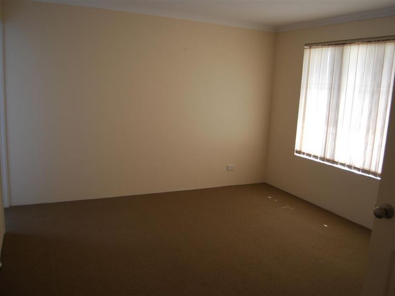 25 Tarradee Circuit, Thornlie WA 6108