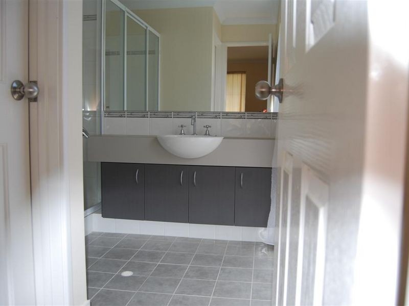 25 Tarradee Circuit, Thornlie WA 6108