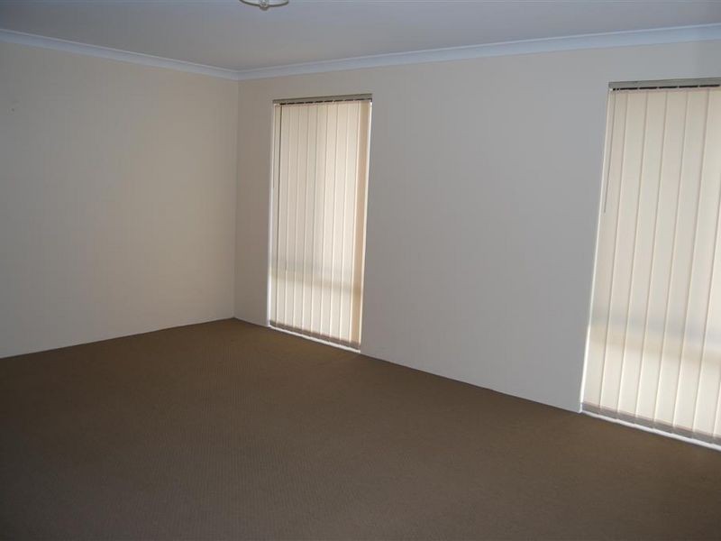 25 Tarradee Circuit, Thornlie WA 6108