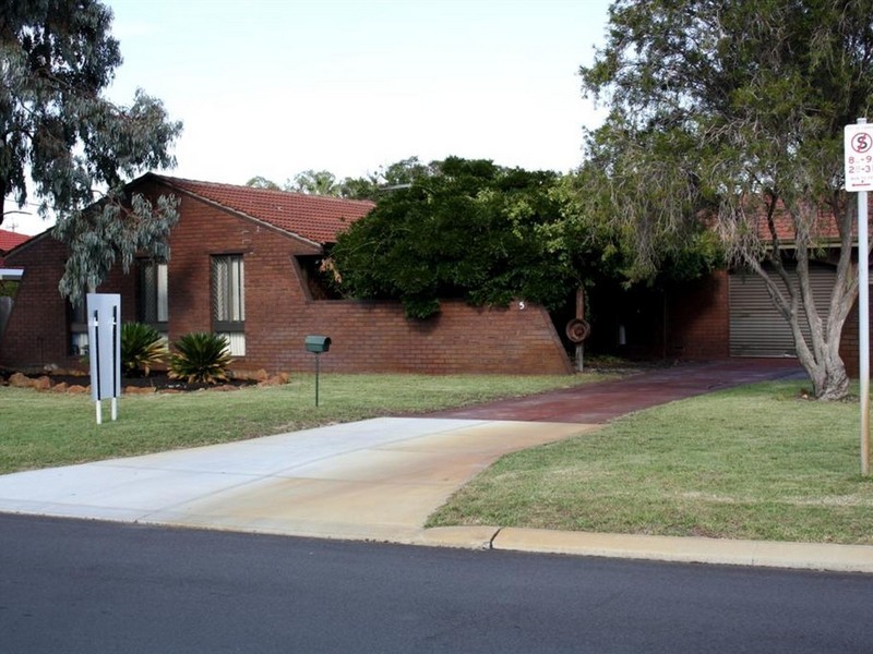 5 Periwinkle Way, Parkwood WA 6147