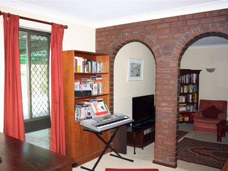 5 Periwinkle Way, Parkwood WA 6147