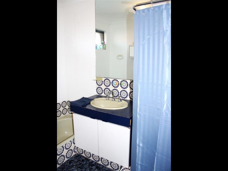 5 Periwinkle Way, Parkwood WA 6147