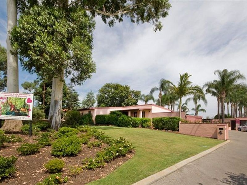 4 Crufts Way, Canning Vale WA 6155