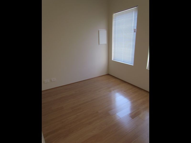 1/9 Surrey Road, Wilson WA 6107