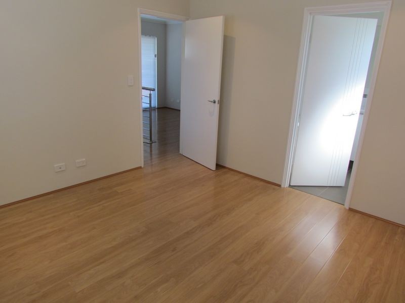 1/9 Surrey Road, Wilson WA 6107