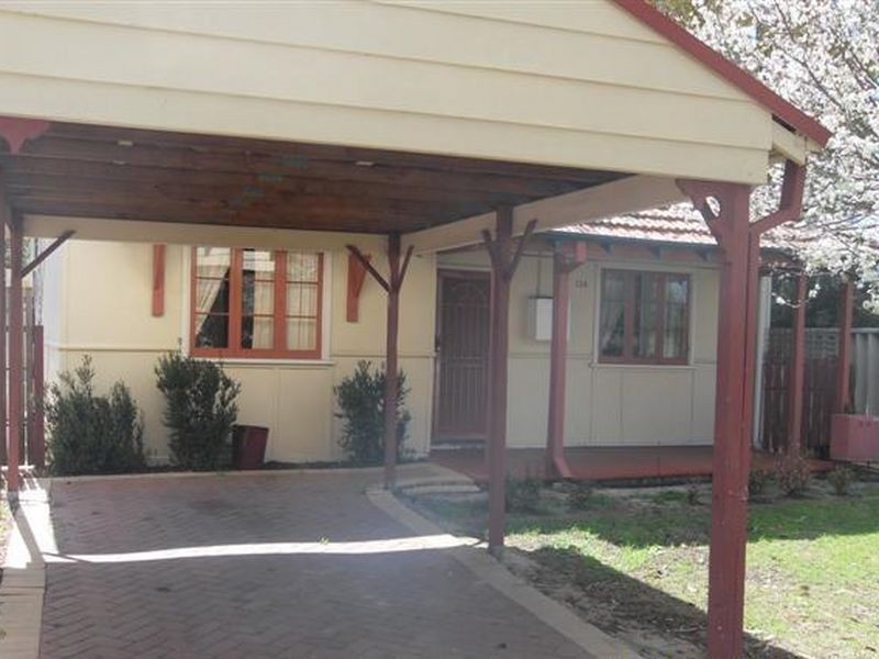 134 Raleigh Street, Carlisle WA 6101